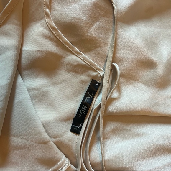 PLANET BLUE LIFE TRU BLU MOON DRESS REALISATION
PAR CULT GAIA STONE COLD
FOX - Picture 6 of 6